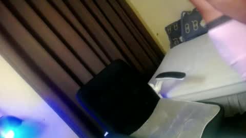 glenndou_daxs online show from September 10, 5:57 pm