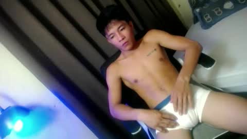 glenndou_daxs online show from September 12, 10:37 am