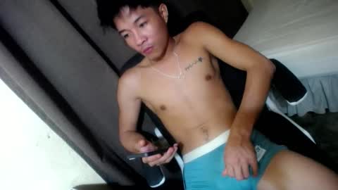 glenndou_daxs online show from October 10, 11:20 am