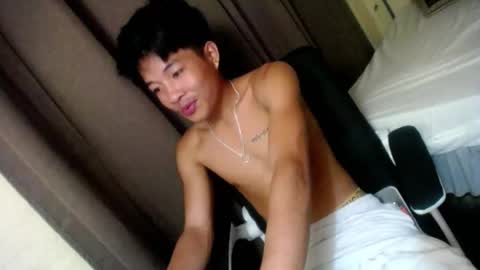 glenndou_daxs online show from October 20, 5:08 am