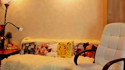 Gloria Wood online show from March 6, 8:48 pm