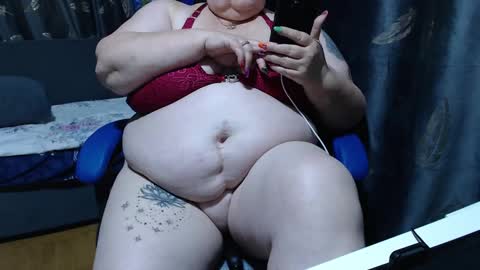 Snapshot of goddess57 chatting on January 18, 10:17 am Goddess online show from January 18, 10:17 am