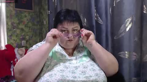 Snapshot of goddess57 chatting on October 24, 9:06 am Goddess online show from October 24, 9:06 am