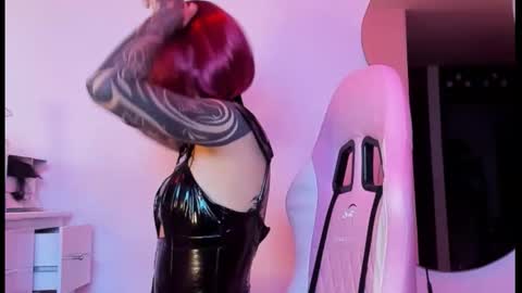 vee online show from October 27, 5:22 am