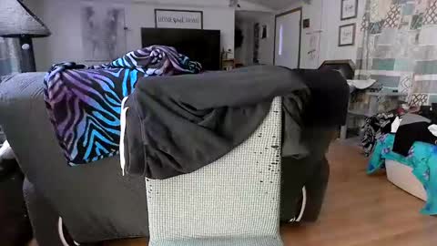 goddessdeezy online show from March 6, 12:00 am