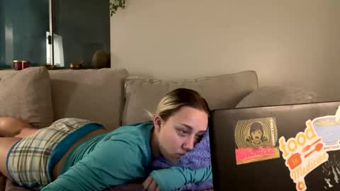 GoddessMayvn online show from February 11, 1:41 pm