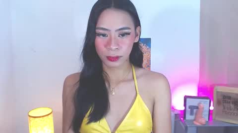 Kyla and Nian online show from November 7, 2:55 am