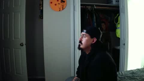 gokugarrison4334 online show from October 24, 8:49 pm