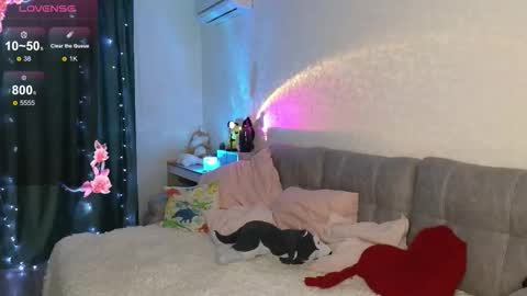 Jess  online show from October 21, 10:10 pm