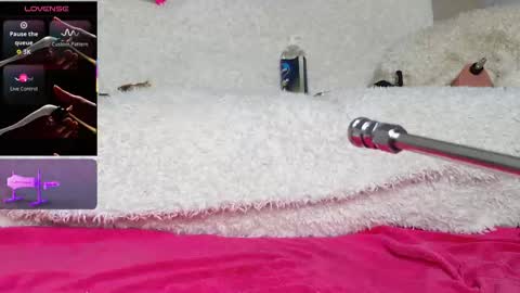 Snapshot of goldenboy69bsx chatting on October 21, 7:09 am Goldenboy69 online show from October 21, 7:09 am