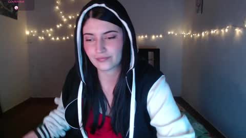 goldencandycotton online show from March 12, 7:35 am