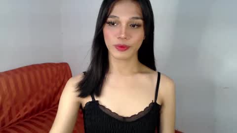 Lily is Gold online show from February 3, 10:11 pm