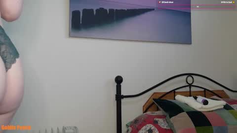 Goldie online show from October 15, 12:38 pm