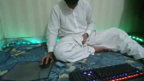 Arab Pronstar online show from January 25, 6:24 pm