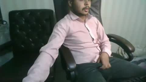 Arab Pronstar online show from February 15, 2:44 pm