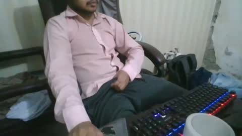 Arab Pronstar online show from March 3, 7:06 pm