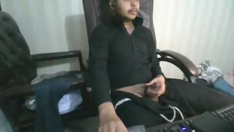 Arab Pronstar online show from March 5, 5:50 pm