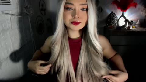 Snapshot of gorgeousamandarose chatting on January 13, 12:41 am Amanda rose online show from January 13, 12:41 am