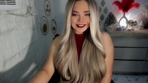 Snapshot of gorgeousamandarose chatting on January 16, 12:02 am Amanda rose online show from January 16, 12:02 am