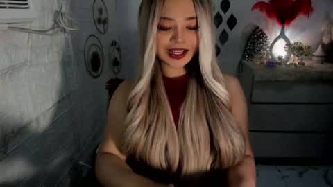 Snapshot of gorgeousamandarose chatting on January 18, 6:13 am Amanda rose online show from January 18, 6:13 am