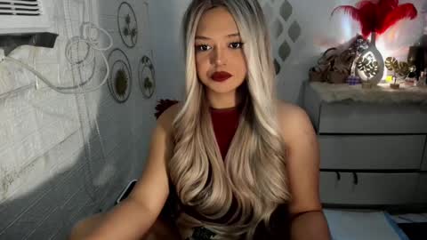 Snapshot of gorgeousamandarose chatting on February 16, 11:59 pm Amanda rose online show from February 16, 11:59 pm