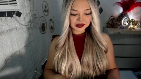 Snapshot of gorgeousamandarose chatting on February 23, 5:29 pm Amanda rose online show from February 23, 5:29 pm