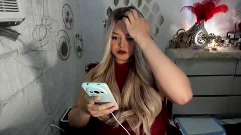 Snapshot of gorgeousamandarose chatting on February 26, 6:54 pm Amanda rose online show from February 26, 6:54 pm