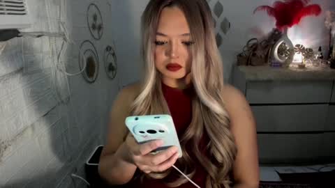 Snapshot of gorgeousamandarose chatting on March 5, 8:00 am Amanda rose online show from March 5, 8:00 am