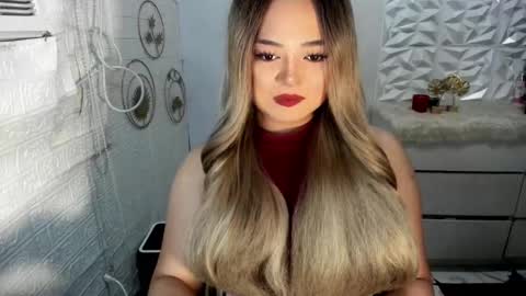 Snapshot of gorgeousamandarose chatting on October 26, 5:46 am Amanda rose online show from October 26, 5:46 am