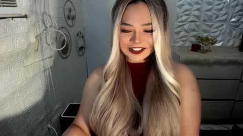 Snapshot of gorgeousamandarose chatting on November 8, 3:29 am Amanda rose online show from November 8, 3:29 am