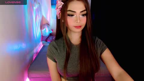 Emmy online show from December 22, 11:54 am