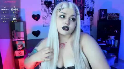 Snapshot of goth_stein chatting on February 24, 4:05 am Engel Please help me to reach 50 thumbs up online show from February 24, 4:05 am