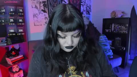 Snapshot of goth_stein chatting on October 6, 2:53 am Engel Please help me to reach 50 thumbs up online show from October 6, 2:53 am