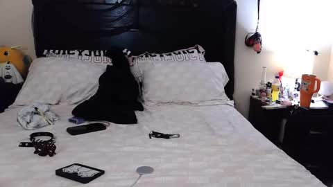 gothbaby305 online show from November 9, 9:35 pm