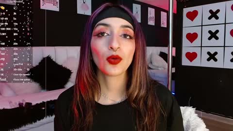 Meredith Alessandra online show from January 22, 10:40 am