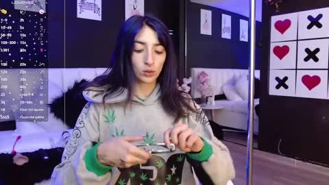 Meredith Alessandra online show from February 16, 4:20 am