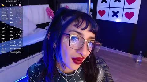 Meredith Alessandra online show from February 27, 7:12 am