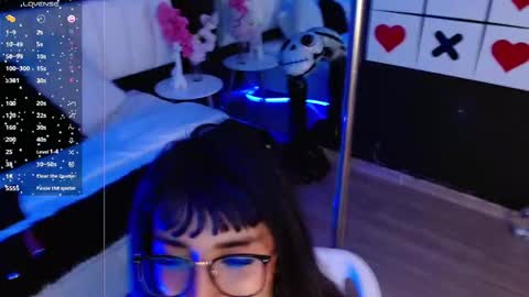 Meredith Alessandra online show from March 3, 10:49 am