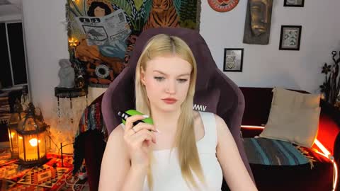 Grace Glamour online show from December 27, 6:03 am