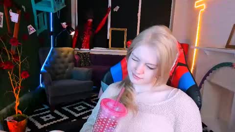 Grace Glamour online show from February 13, 8:27 am