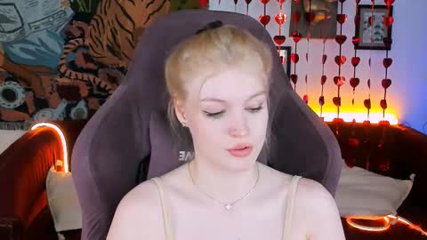 Grace Glamour online show from February 15, 11:28 am