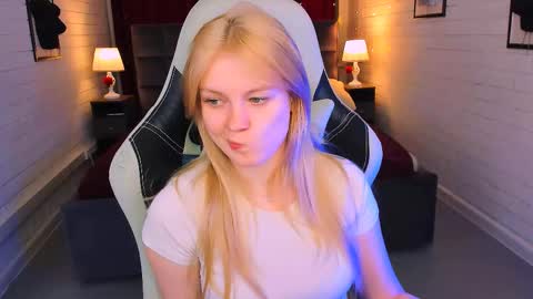 Grace Glamour online show from February 25, 12:03 pm