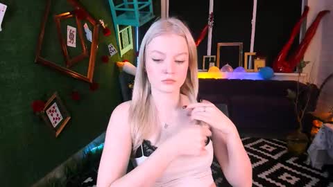 Grace Glamour online show from October 16, 5:19 am