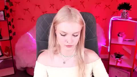 Grace Glamour online show from November 22, 5:50 am