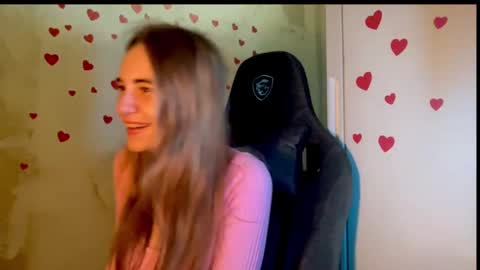 gracetorrezz online show from March 3, 6:37 am