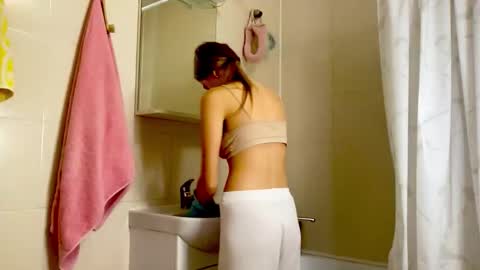 gracetorrezz online show from October 7, 6:16 pm