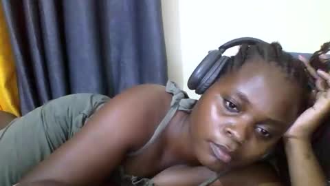 grannylover_ online show from November 14, 7:45 pm