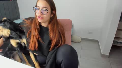 GreciaRuiz online show from September 14, 1:38 am