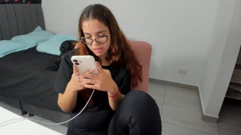 GreciaRuiz online show from September 29, 11:42 pm