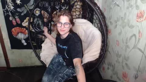 Lina online show from September 19, 12:28 pm